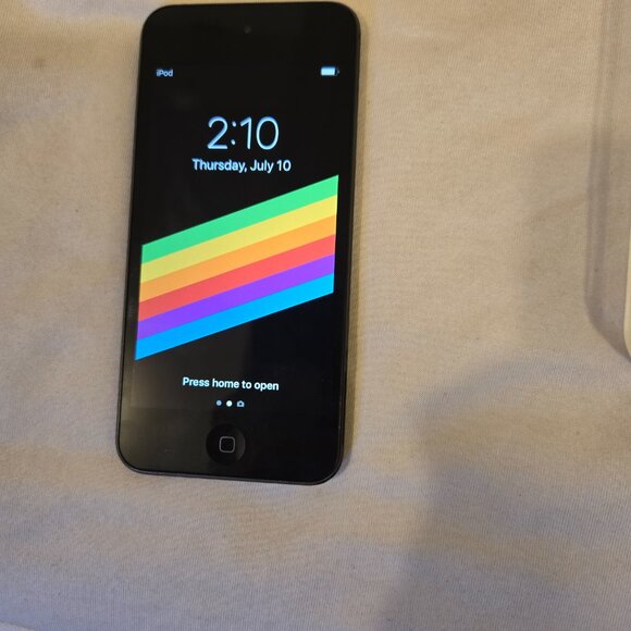 Ipod touch 6th Generation 128gb Space Grey. - Picture 3 of 7